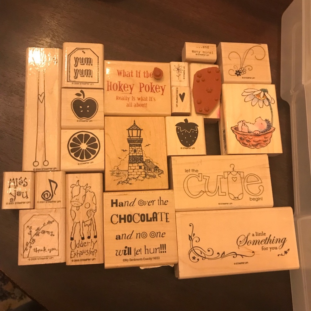 Arts and crafts Many stamps wooden craft
